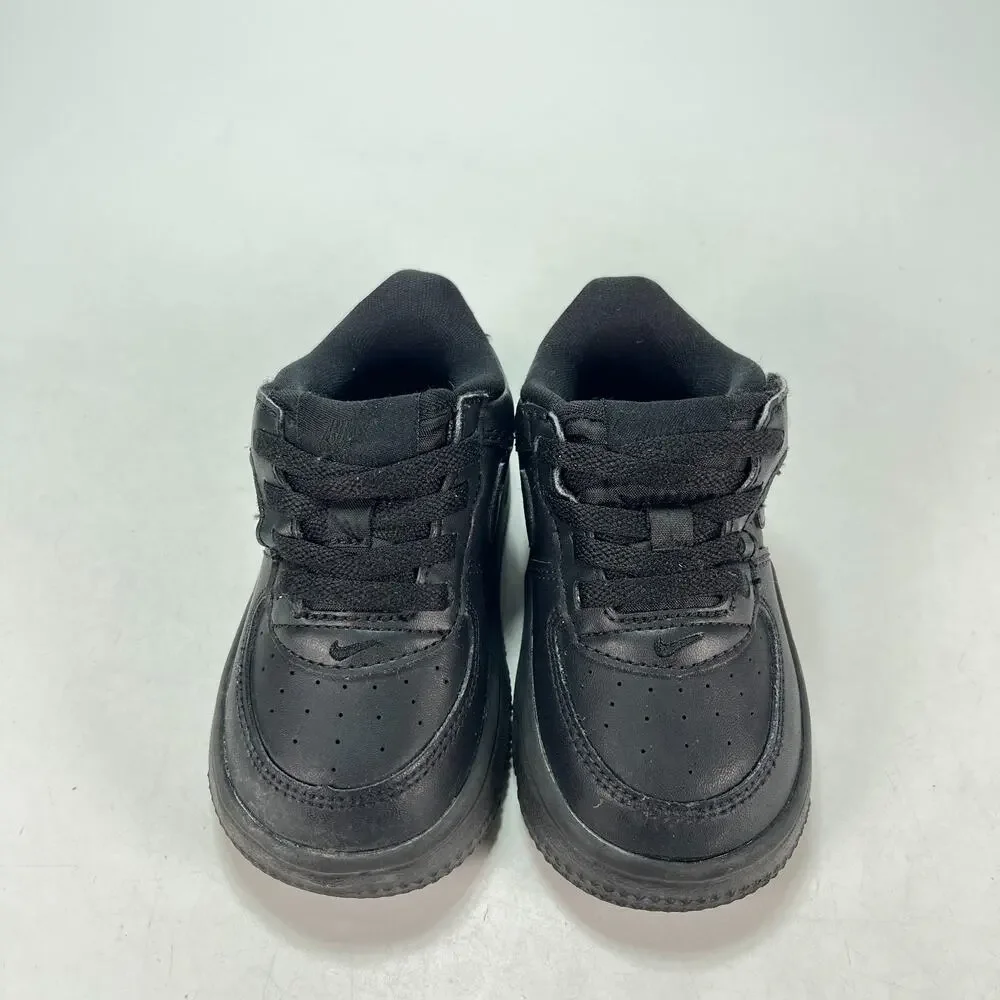 Nike force low